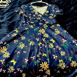 Womens midi dress with pockets